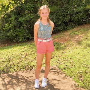 Meet your Posher, Olivia